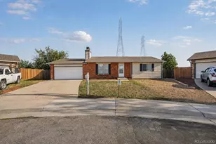1902 S Truckee St, Aurora, CO 80013 - Photo 1