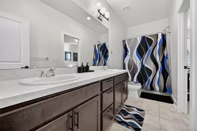 6810 S Valleyhead Court, Aurora, CO 80016 - Photo 38