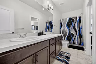 6810 S Valleyhead Ct, Aurora, CO 80016 - Photo 38