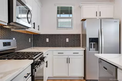 22614 E 6th Place, Aurora, CO 80018 - Photo 12