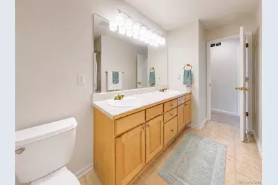 6193 S Ventura Court, Aurora, CO 80016 - Photo 18