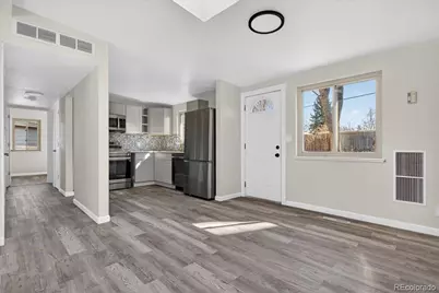635 W Prospect Road, Fort Collins, CO 80526 - Photo 2