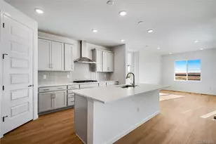 24562 E 34th Ave, Aurora, CO 80019 - Photo 18