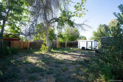 5557 Crystal Way, Denver, CO 80239 - Photo 4