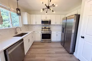 9379 W Ute Dr, Littleton, CO 80128 - Photo 6