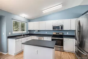 21631 E Crestridge Pl, Centennial, CO 80015 - Photo 6