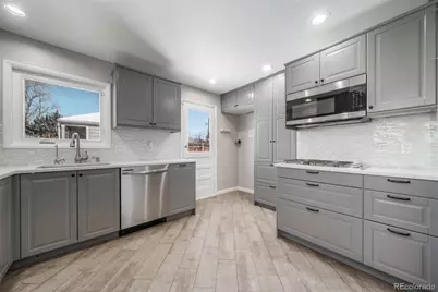 820 Moline Street, Aurora, CO 80010 - Photo 12