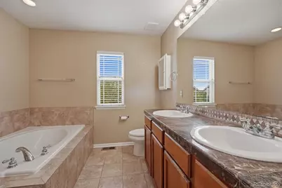 23469 E Ottawa Place, Aurora, CO 80016 - Photo 12