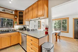 38 Brook Dr, Idaho Springs, CO 80452 - Photo 12