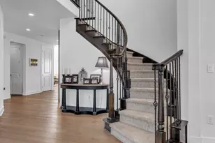 1054 Carbonate Ct, Erie, CO 80516 - Photo 8