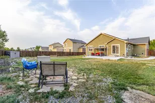 223 S New Castle Way, Aurora, CO 80018 - Photo 36