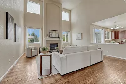 24070 E Hawaii Place, Aurora, CO 80018 - Photo 10