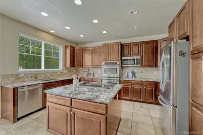 24070 E Hawaii Place, Aurora, CO 80018 - Photo 18