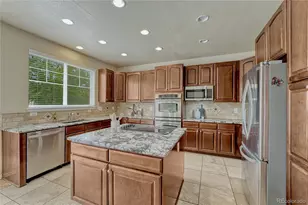 24070 E Hawaii Pl, Aurora, CO 80018 - Photo 18