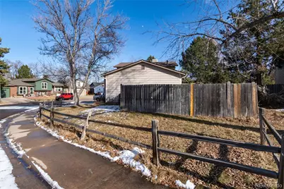 8596 W Teton Avenue, Littleton, CO 80128 - Photo 30