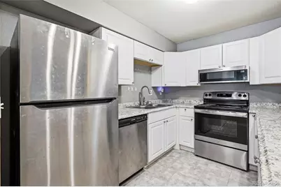 2280 S Oswego Way #201, Aurora, CO 80014 - Photo 14