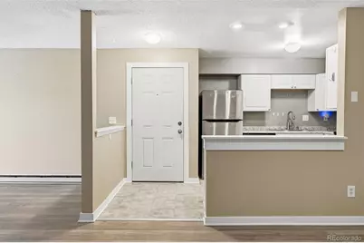 2280 S Oswego Way #201, Aurora, CO 80014 - Photo 12