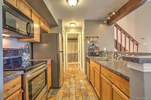 2575 S Syracuse Way, Denver, CO 80231 - Photo 4