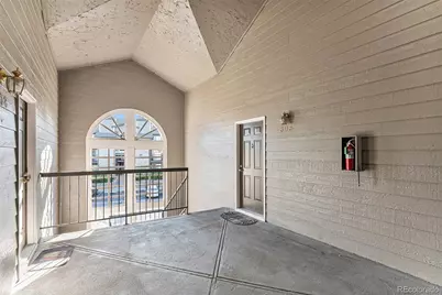 2575 S Syracuse Way #M307, Denver, CO 80231 - Photo 2