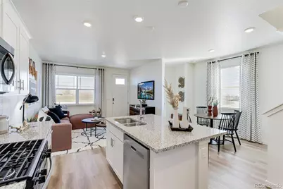 9874 Argonne Street, Commerce City, CO 80022 - Photo 12