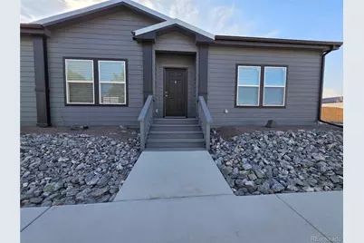 341 Lilac Circle, Lochbuie, CO 80603 - Photo 2