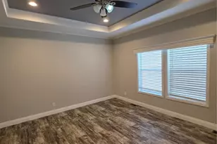 341 Lilac Cir, Lochbuie, CO 80603 - Photo 4