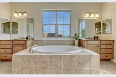 10360 Bluffmont Drive, Lone Tree, CO 80124 - Photo 16