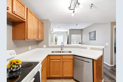 2575 S Syracuse Way #H202, Denver, CO 80231 - Photo 32