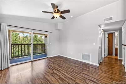 9992 E Idaho Circle #201, Aurora, CO 80247 - Photo 2