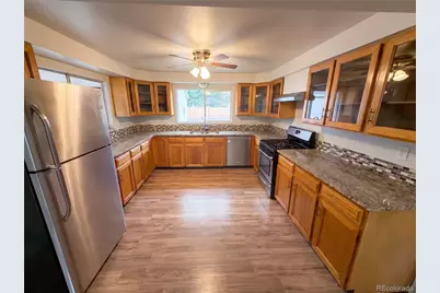 790 Hanover Street, Aurora, CO 80010 - Photo 2