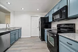 7921 S Kalispell Way, Englewood, CO 80112 - Photo 8