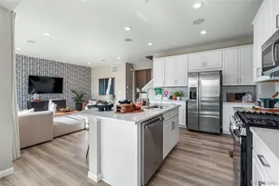 24161 E 32nd Pl, Aurora, CO 80019 - Photo 14
