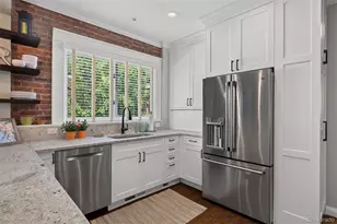 668 S Corona St, Denver, CO 80209 - Photo 4