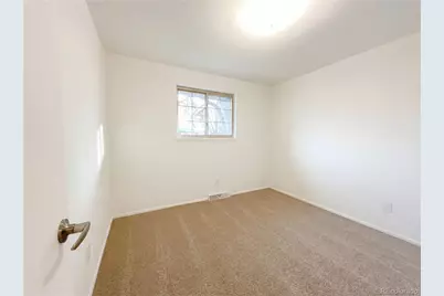 1027 N 1st Street, Johnstown, CO 80534 - Photo 6