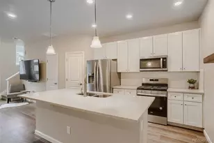 1909 S Poplar Ct, Denver, CO 80224 - Photo 12