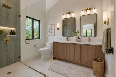 4565 S Acoma Street, Englewood, CO 80110 - Photo 6