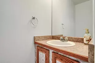 19355 E 58th Dr, Aurora, CO 80019 - Photo 8
