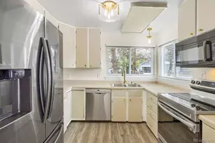 9801 Garrison Ct, Broomfield, CO 80021 - Photo 2