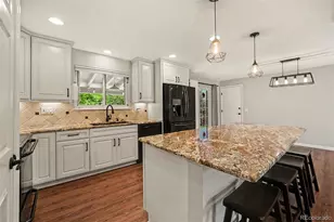7976 S Flower St, Littleton, CO 80128 - Photo 4