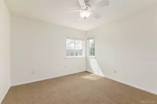 8825 Fairview Oaks Pl, Lone Tree, CO 80124 - Photo 38