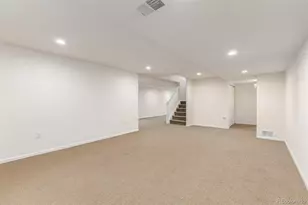 8825 Fairview Oaks Pl, Lone Tree, CO 80124 - Photo 28