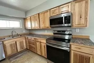 446 E 4th St, Loveland, CO 80537 - Photo 10