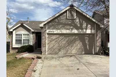 12342 Newport Court, Brighton, CO 80602 - Photo 4