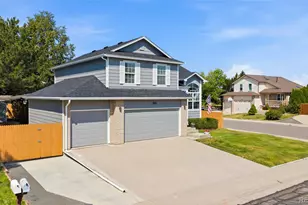 12133 Elizabeth Ct, Thornton, CO 80241 - Photo 2