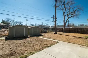 820 Newark St, Aurora, CO 80010 - Photo 22