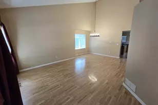 12087 Ivy Ct, Brighton, CO 80602 - Photo 2