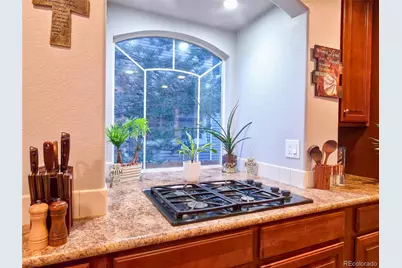 11861 Joplin Court, Commerce City, CO 80022 - Photo 8