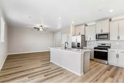 17949 E 93rd Place, Commerce City, CO 80022 - Photo 8
