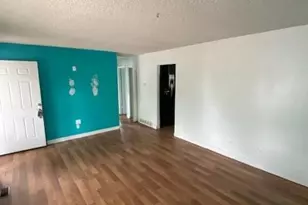 5551 Auckland Way, Denver, CO 80239 - Photo 4