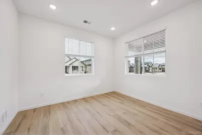 45947 Gentry Avenue, Bennett, CO 80102 - Photo 4